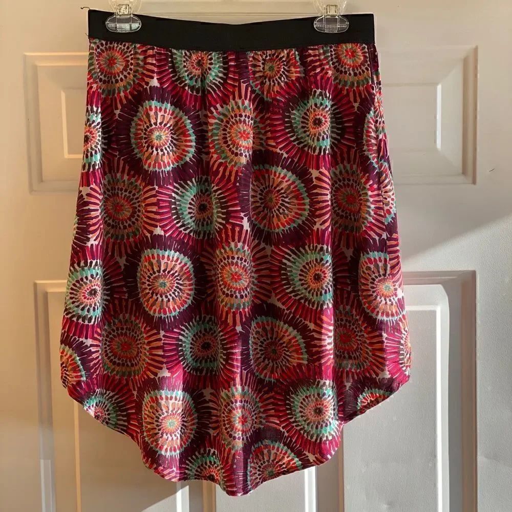 American Rag- Multi Color High Low Skirt-Like New - Picture 2 of 2